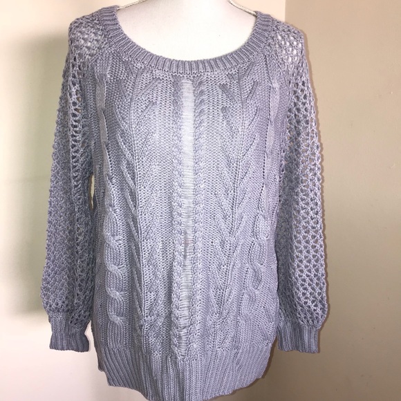 🆕 Misty Blue Soft Lt weight Cable Knit Sweater - Picture 2 of 4